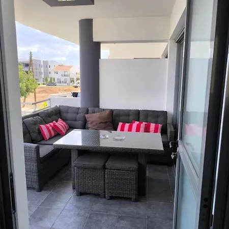 Blue Tulip - Strovolos Lakatamia