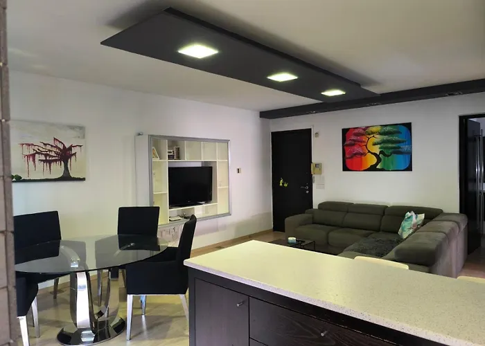 Blue Tulip - Strovolos Lakatamia